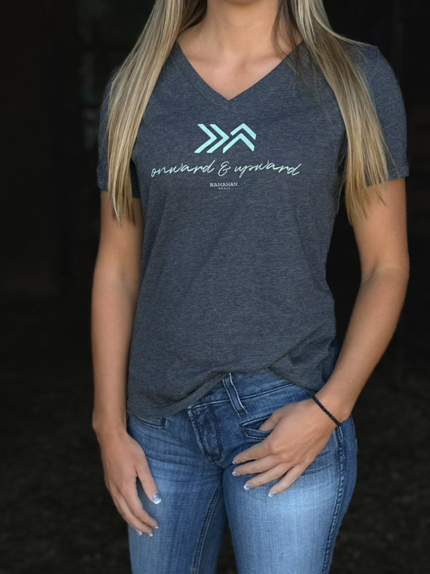 RB™ Ladies // V-Neck